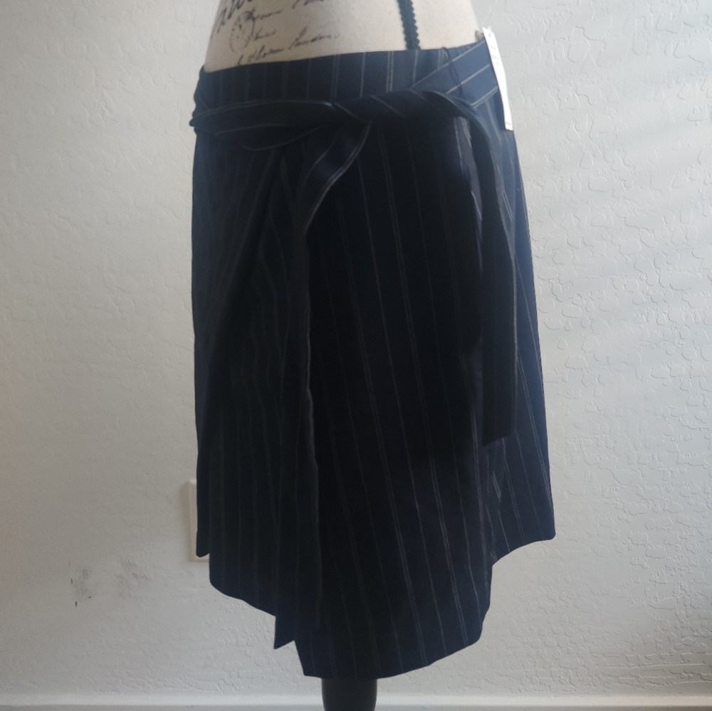 🆕 Banana Republic Navy Blue pinstriped envelope business casual midi skirt_4 - Picture 2 of 7